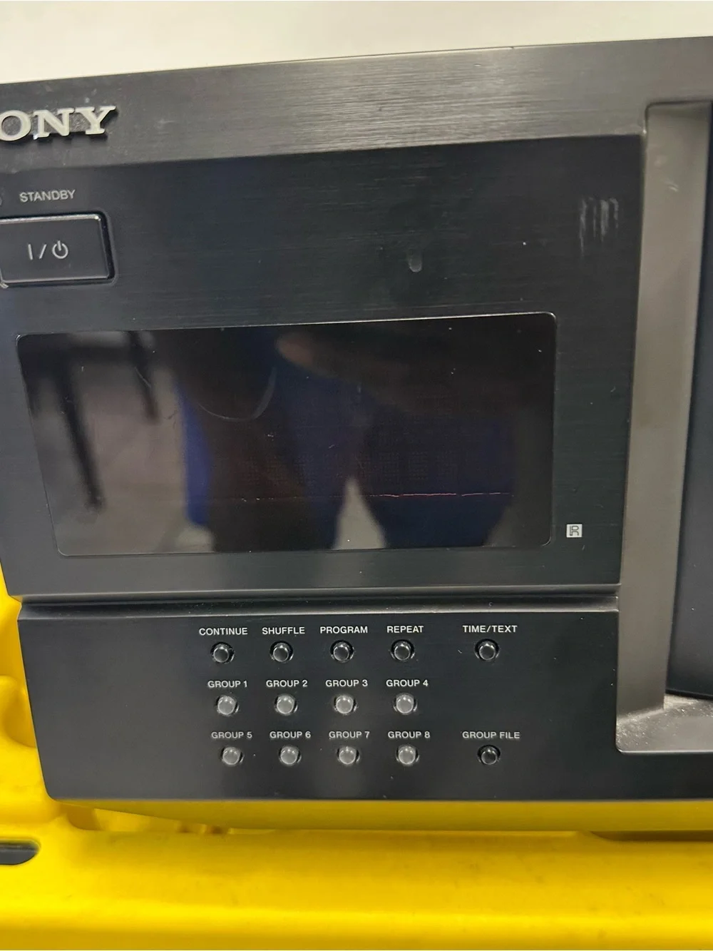 Sony CDP-CX235 Compact Disc Player Mega Storage 200 CD Changer